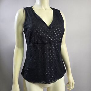 In studio large top R2